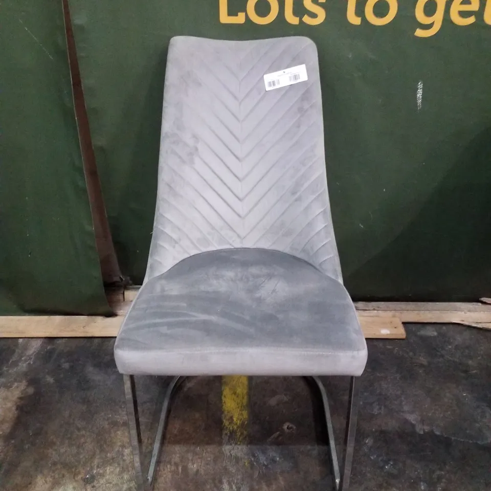 GREY VELVET DINING CHAIR