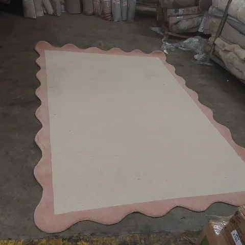 QUALITY DESIGNER RUG - APPROXIMATELY 288 x 197cm