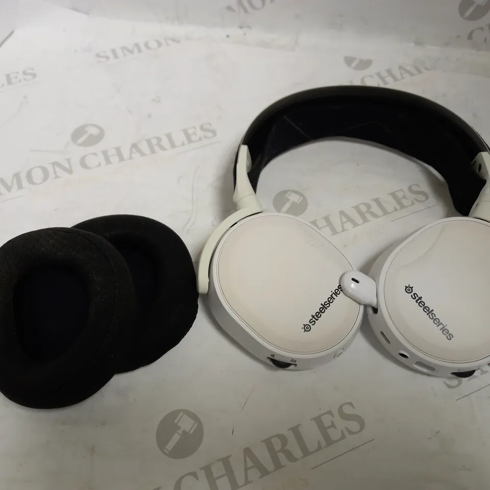 STEELSERIES ARCTIS 7 7.1 SURROUND RGB GAMING HEADSET