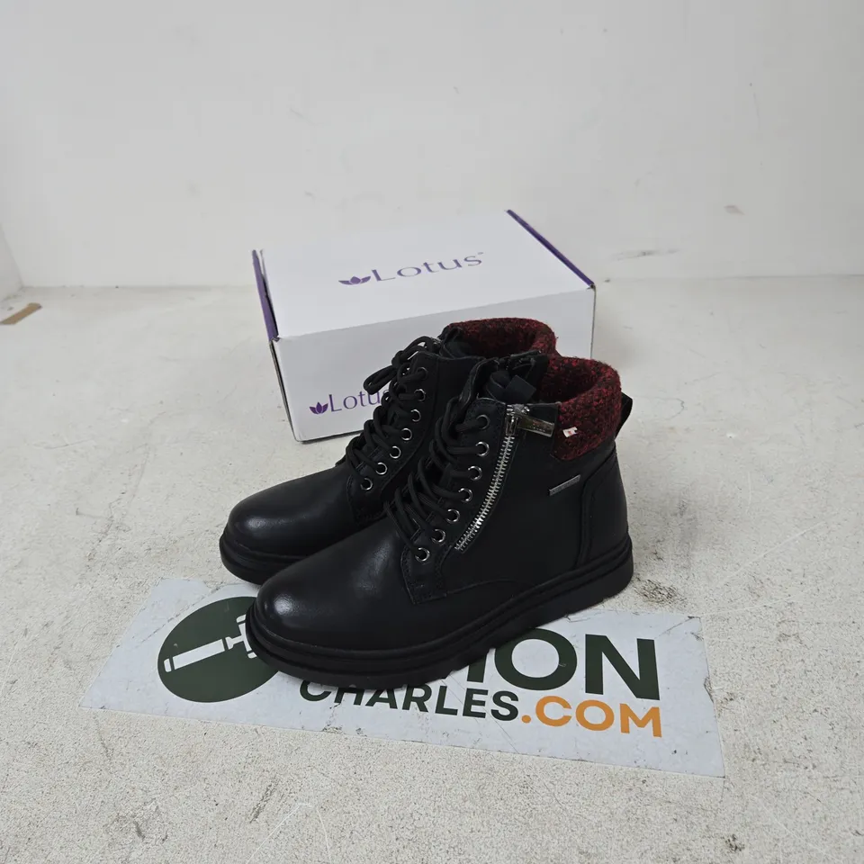 LOTUS SAUNDRA BLACK LEATHER BOOTS UK 7 (EU 40)