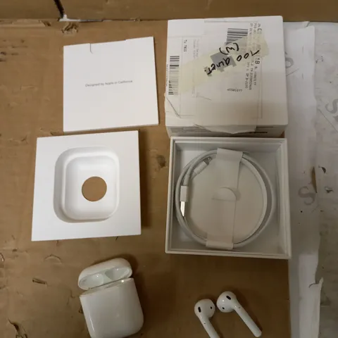 BOXED APPLE AIRPODS