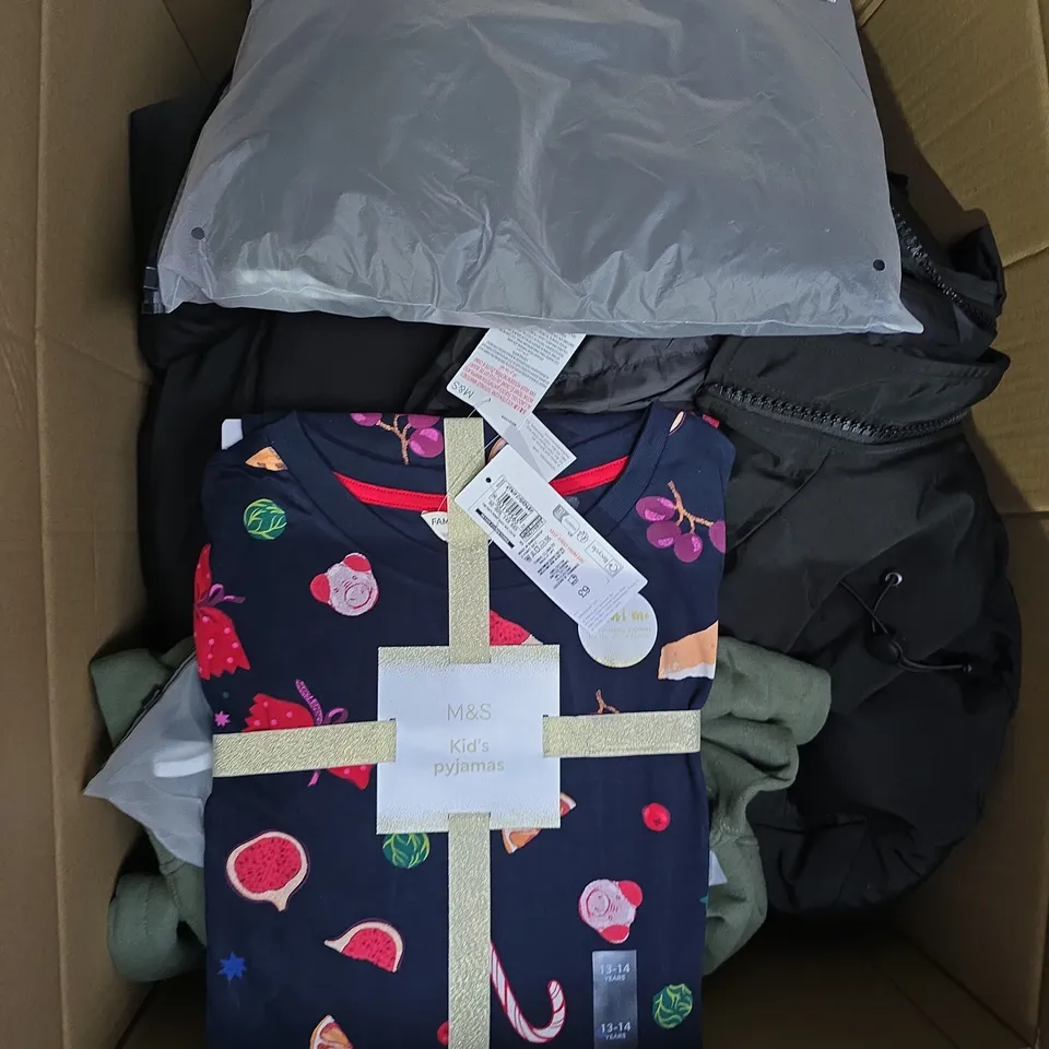 LARGE BOX OF APPROXIMATELY 25 ASSORTED CLOTHING ITEMS IN VARIOUS COLOURS, STYLES AND SIZES - COLLECTION ONLY