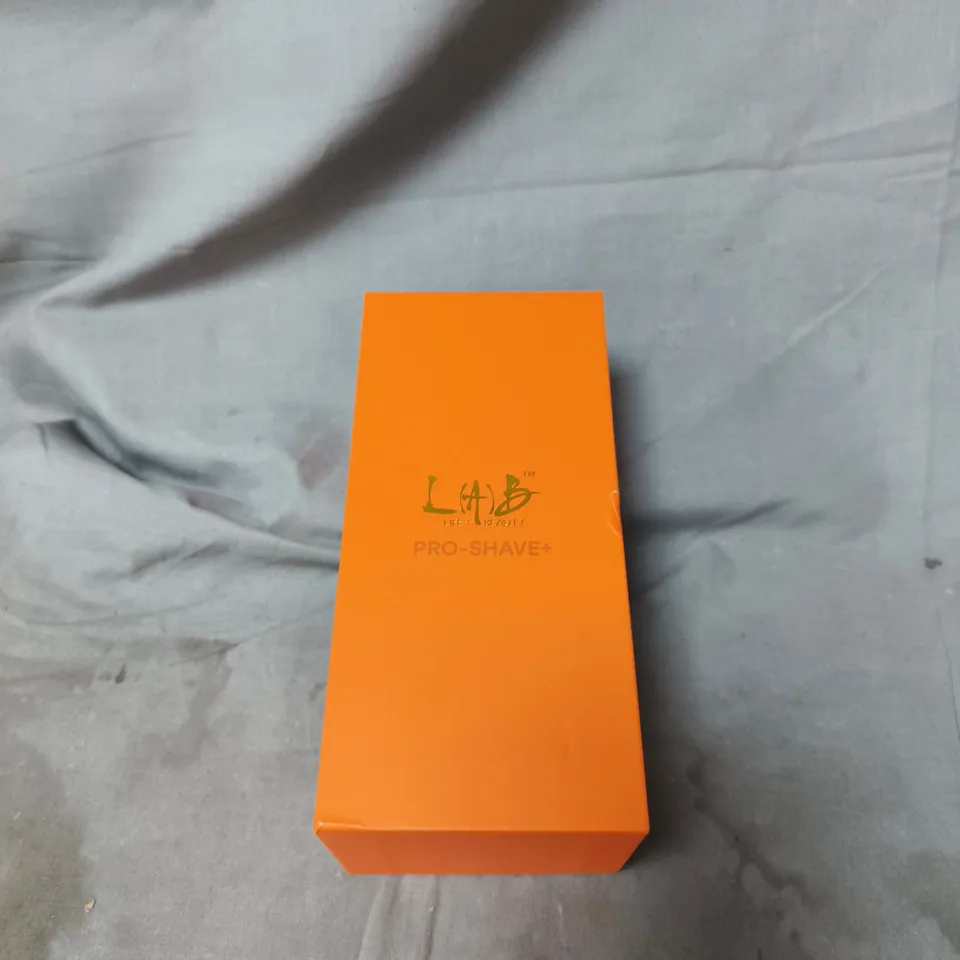 LAB PRO-SHAVE+ ELECTRIC SHAVER BOXED