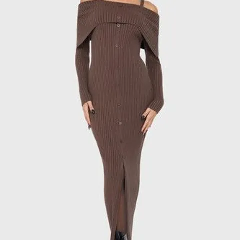 FIVE BRAND NEW KILLSTAR DUSK EMPRESS DRESS SIZE AND COLOUR MAY VARY