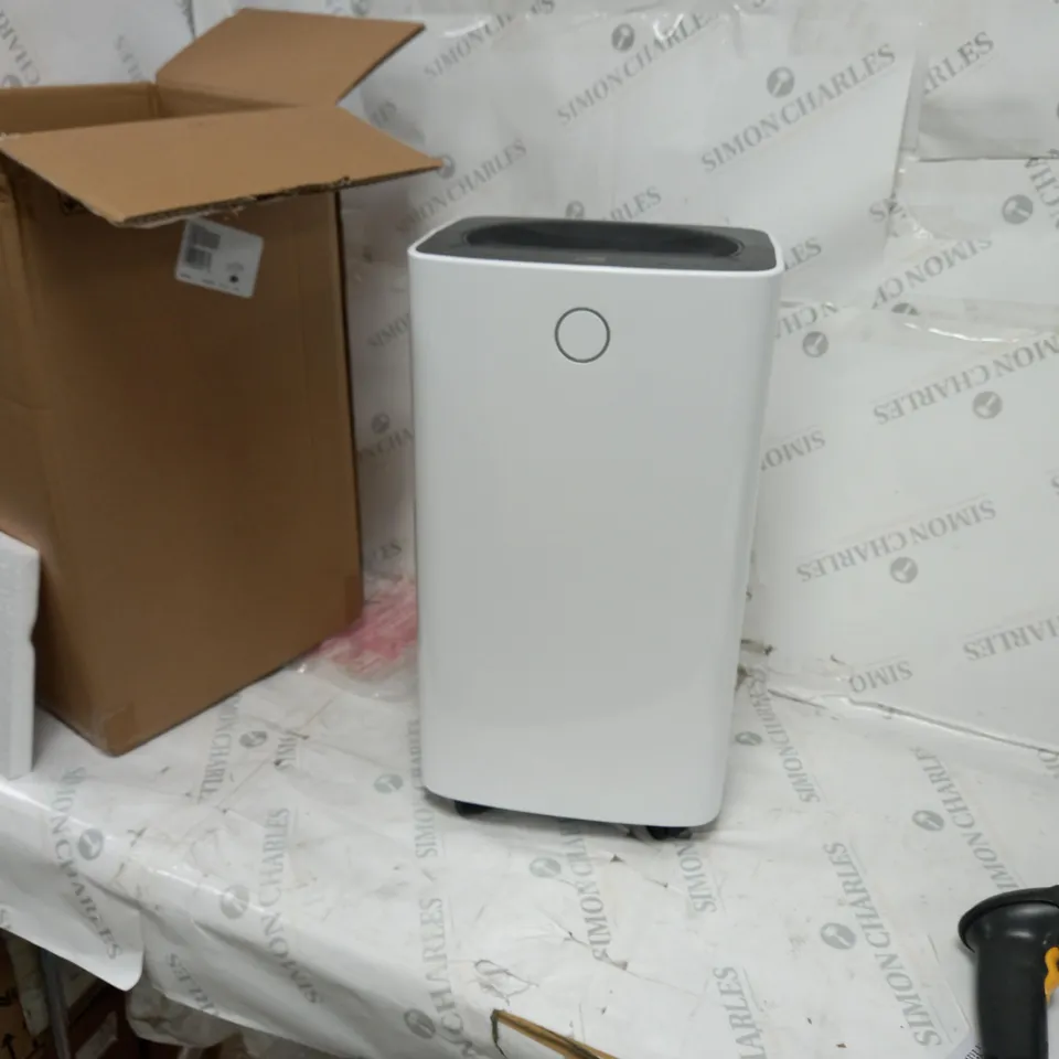 12L DEHUMIDIFIER WITH 2L WATER TANK AND TIMER 