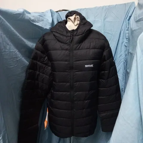 REGATTA GREAT OUTDOORS HOODED PADDED JACKET – MEN'S, UK S (EU 48) BLACK