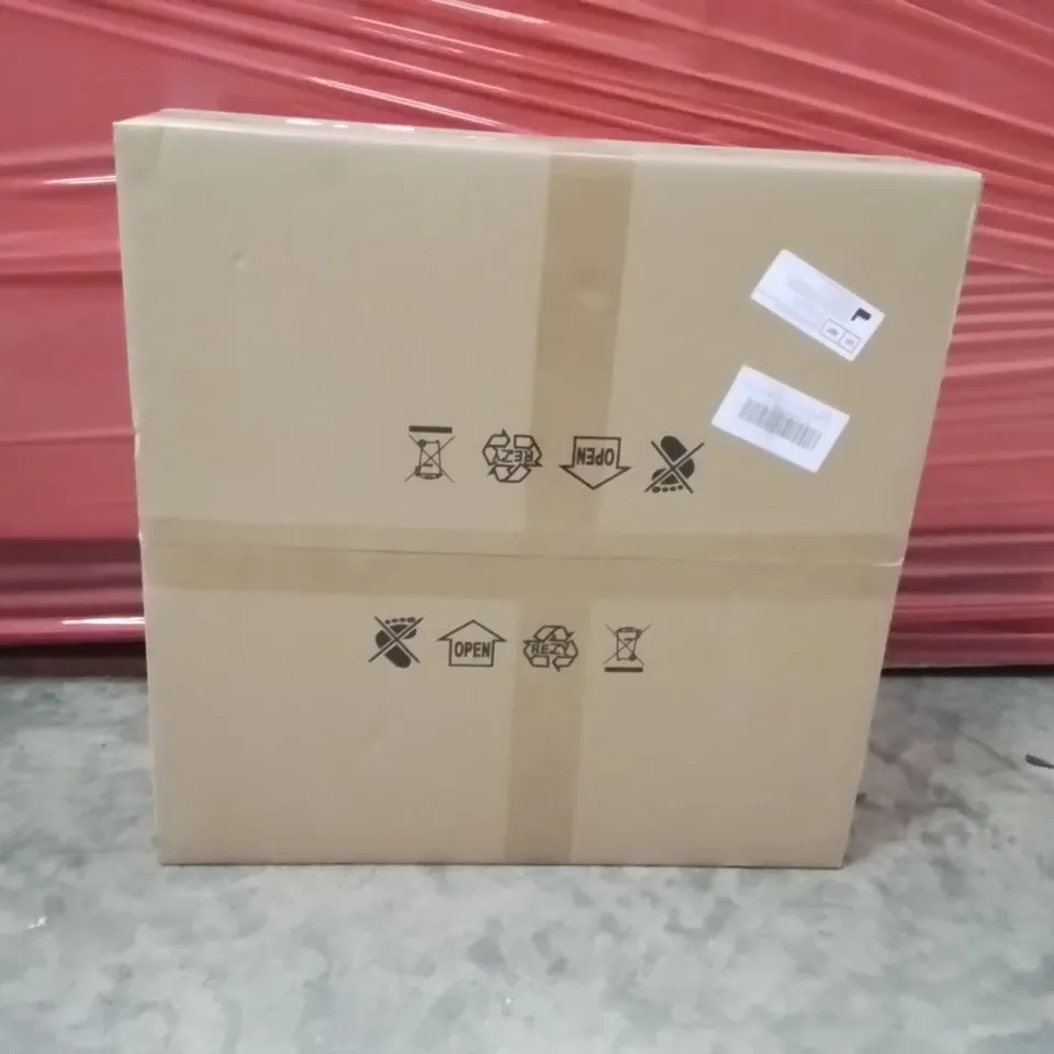 PALLET CONTAINING MULTIPLE DIMMABLE LED CHANDELIERS