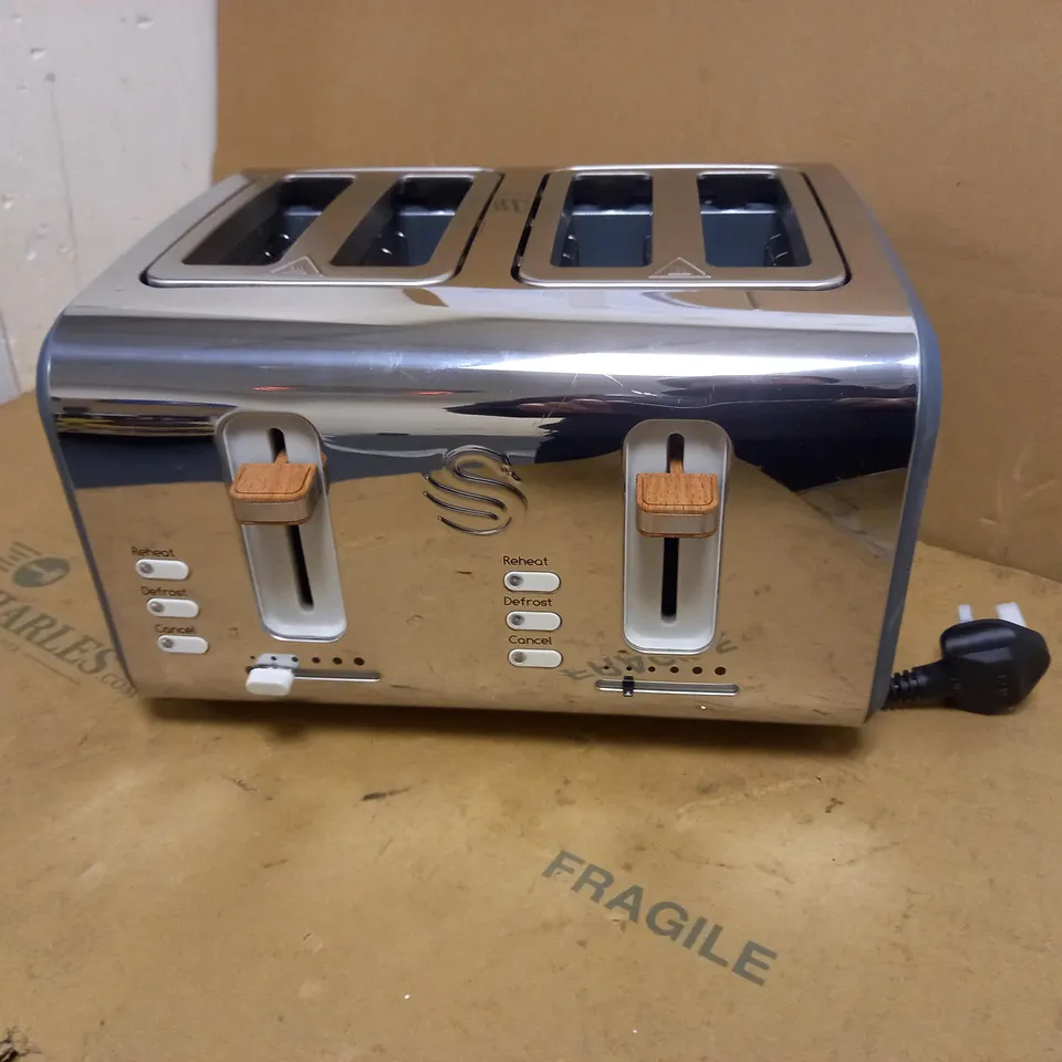SWAN NORDIC 4-SLICE TOASTER - GREY