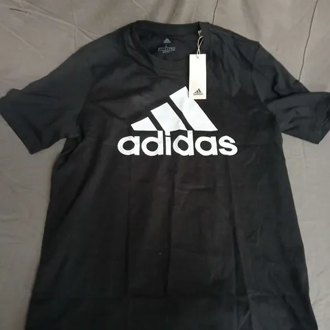 ADIDAS LOGO TEE IN BLACK - UK L