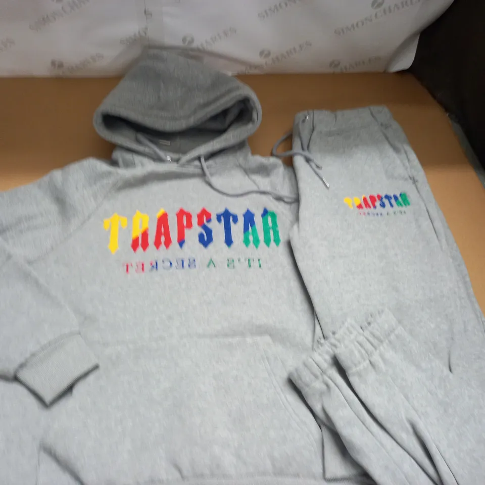 TRAPSTAR GREY FLEECE TRACK SUIT - M