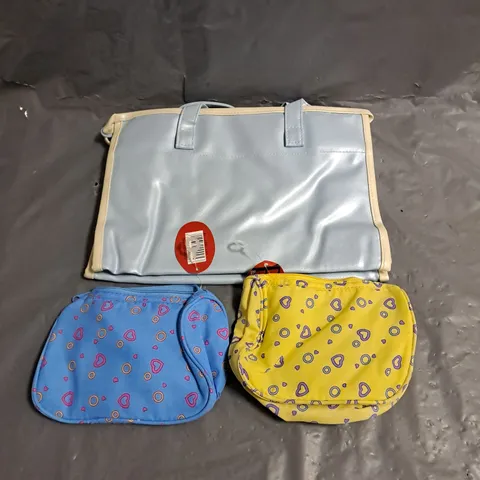 BOX OF APPROX 100 ASSORTED BAGS UNLIMITED POUCHES AND BAGS IN VARIOUS COLOURS AND STYLES