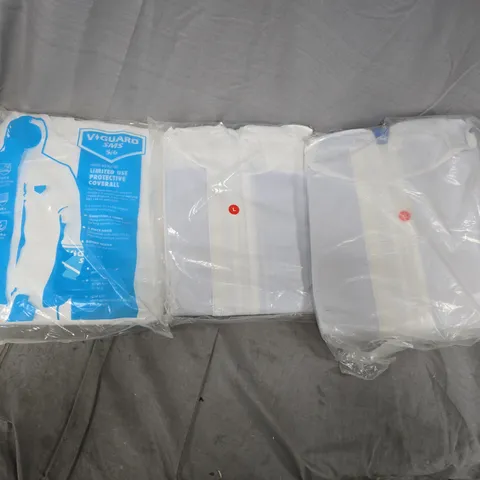 APPROXIMATELY 25 ASSORTED WHITE COVERALLS IN VARIOUS SIZES
