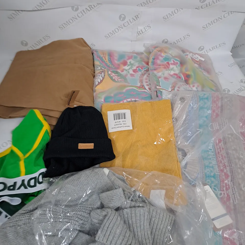 LARGE BOX OF ASSORTED CLOTHING ITEMS IN VARIOUS COLOURS AND SIZES INCLUDING TROUSERS , TOPS AND JUMPERS 