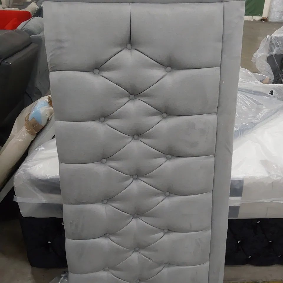 DESIGNER 4'6" DOUBLE BUTTONED HEADBOARD PLUSH GREY FABRIC 
