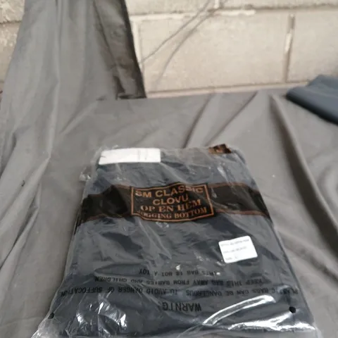 SM CLASSIC CLOVU BLACK CLASSIC JOGGING BOTTOMS β OPEN HEM, UK SMALL