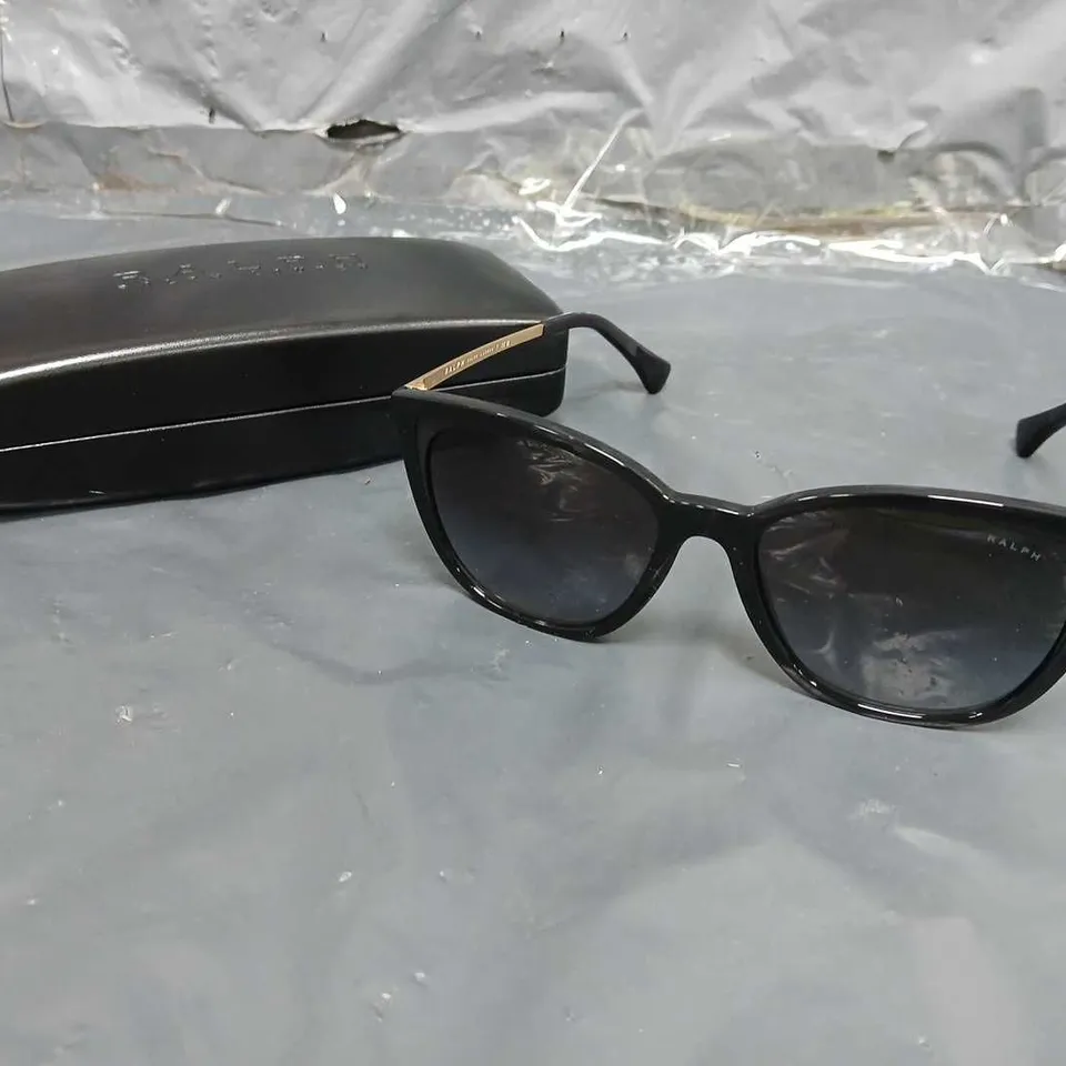 RALPH LAUREN WAYFARER SUNGLASSES