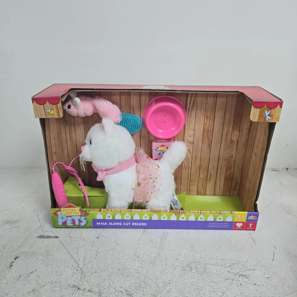 BOXED PITTER PATTER PETS WALK ALONG CAT DELUXE