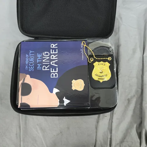 RING SECURITY TOY SET WITH BADGE & CASE