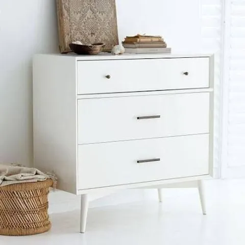 BRAND NEW BOXED MID CENTURY 3 DRAWER CHEST IN WHITE 