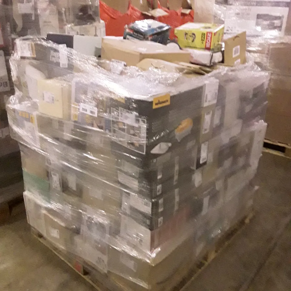 PALLET OF APPROXIMATELY 105 ASSORTED HOUSEHOLD & ELECTRICAL ITEMS INCLUDING