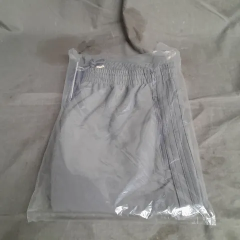 BAGGED ADIDAS BONDED SST TRACK PANTS IN GREY SIZE M