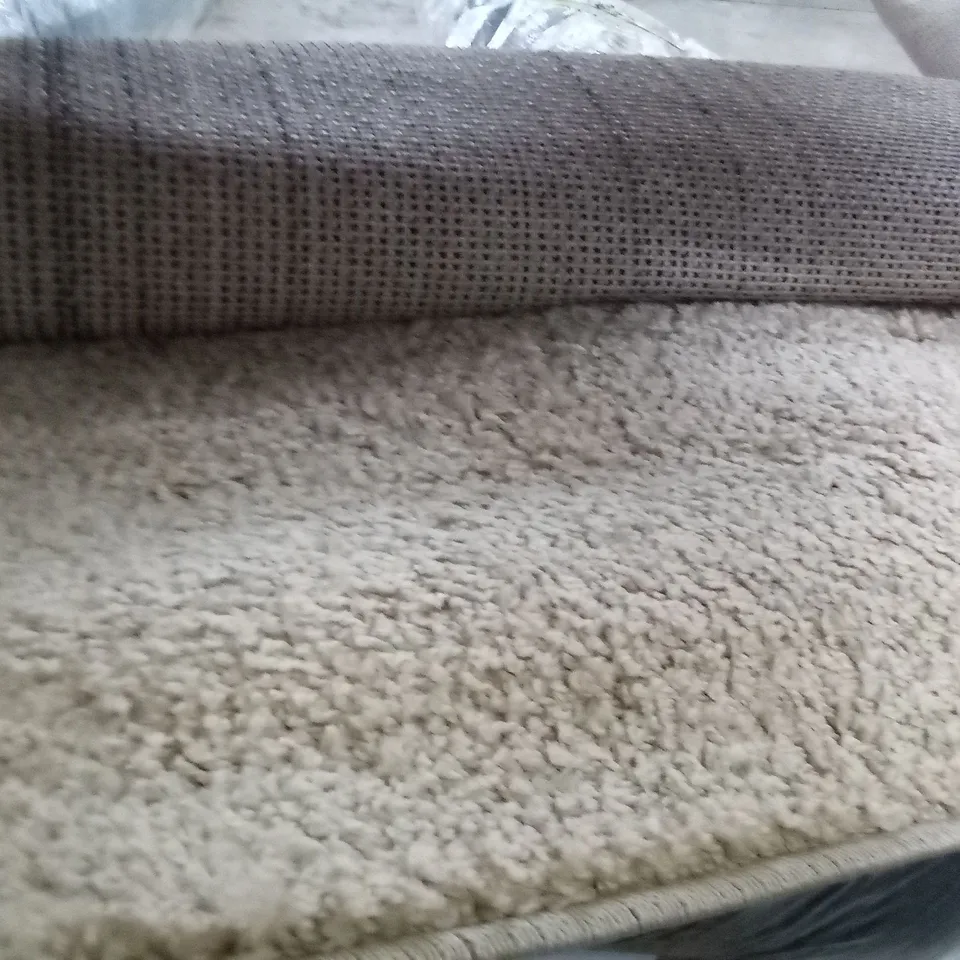 ADAVIA SHAGGY BEIGE RUG SIZE UNSPECIFIED