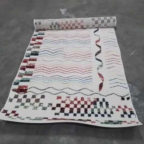 QUALITY DESIGNER AREA RUG - APPROXIMATELY 150X80CM