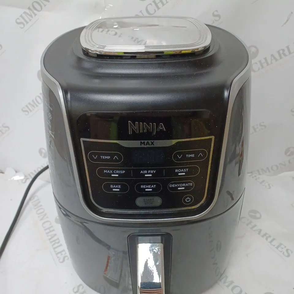 BOXED NINJA AIR FRYER MAX 5.2L