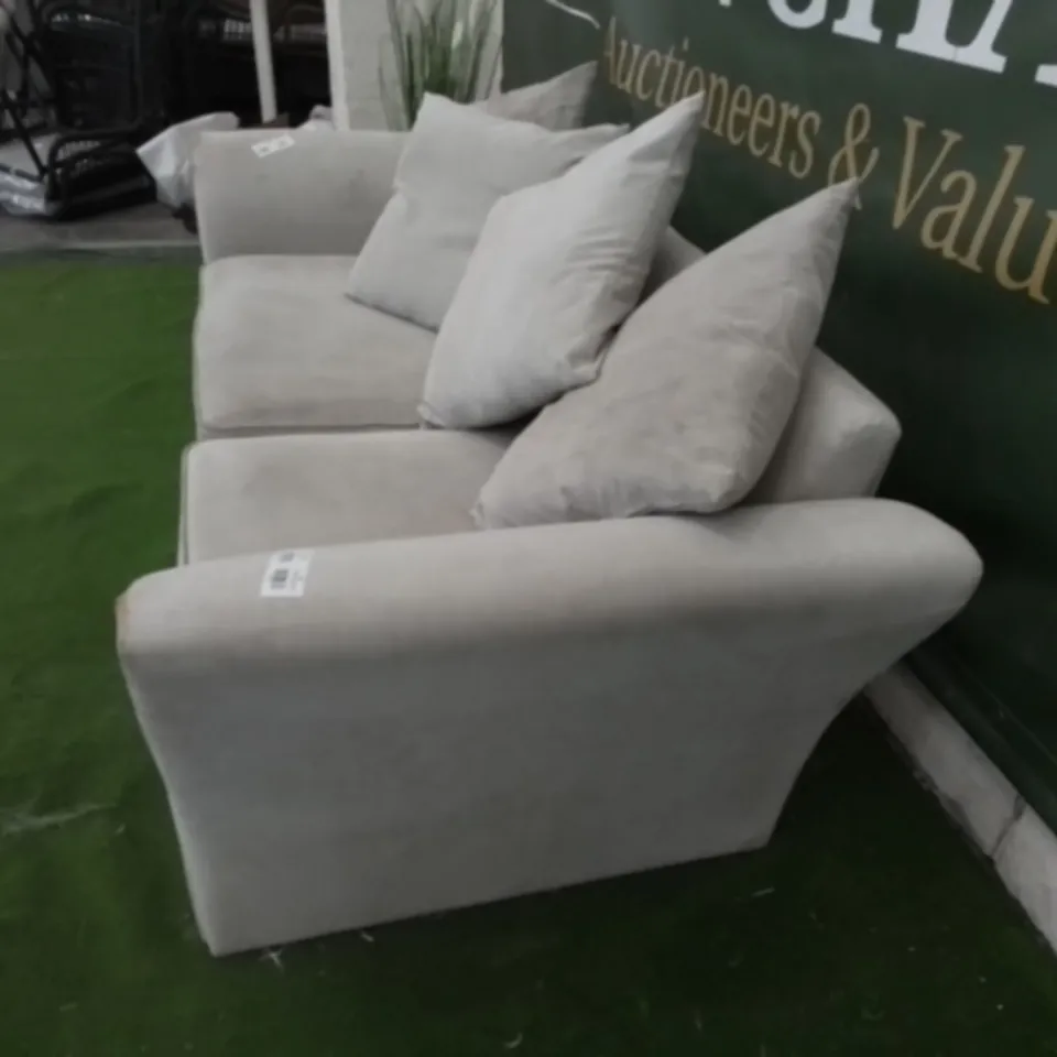 DESIGNER LIGHT GREY FABRIC THREE SEATER SOFA WITH SCATTER BACK CUSHIONS 