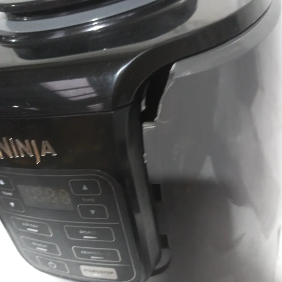 BOXED NINJA AIR FRYER 3.8L AF100UK