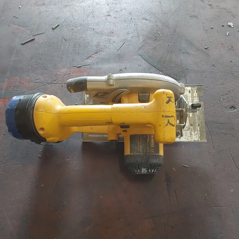 DEWALT DW936 CORDLESS TRIM SAW