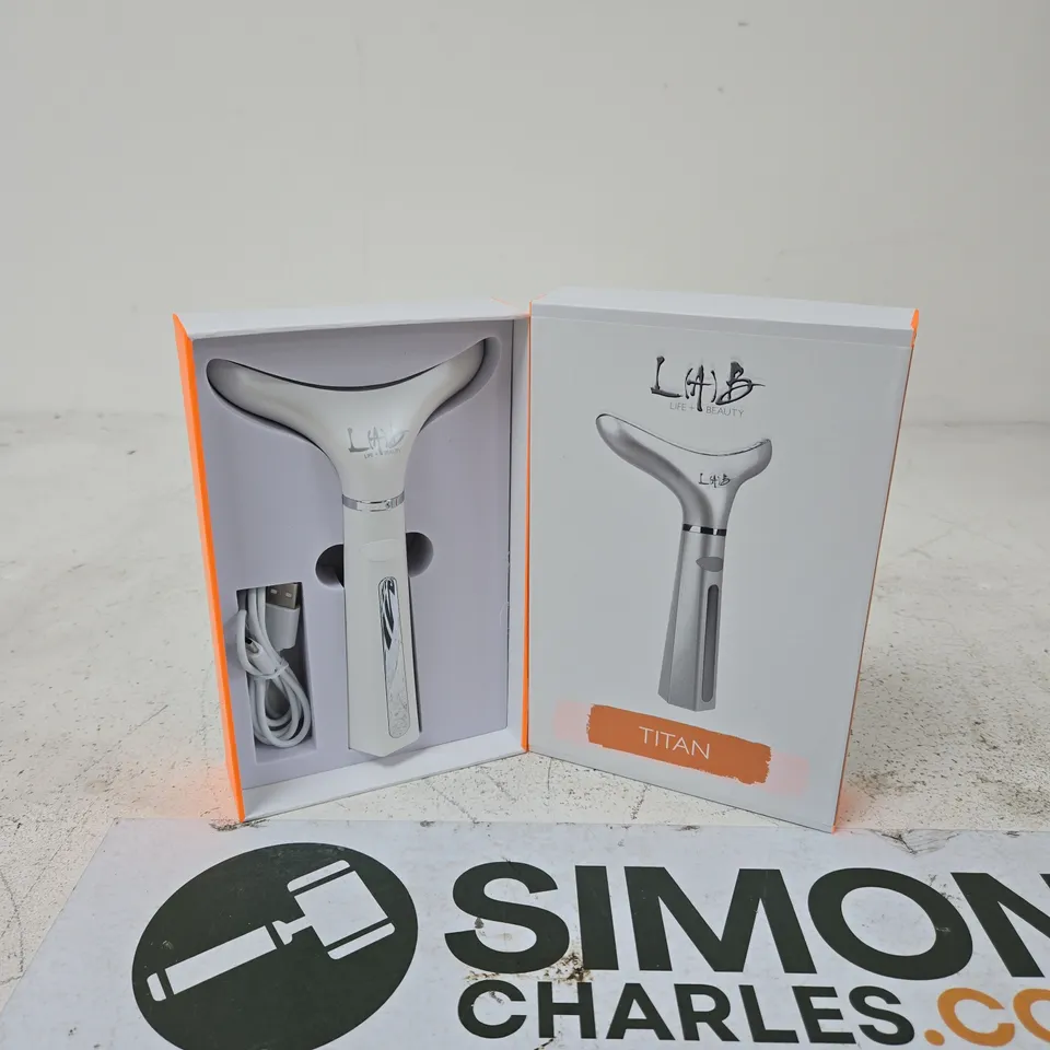 LAB LIFE & BEAUTY TITAN FACIAL DEVICE – BOXED