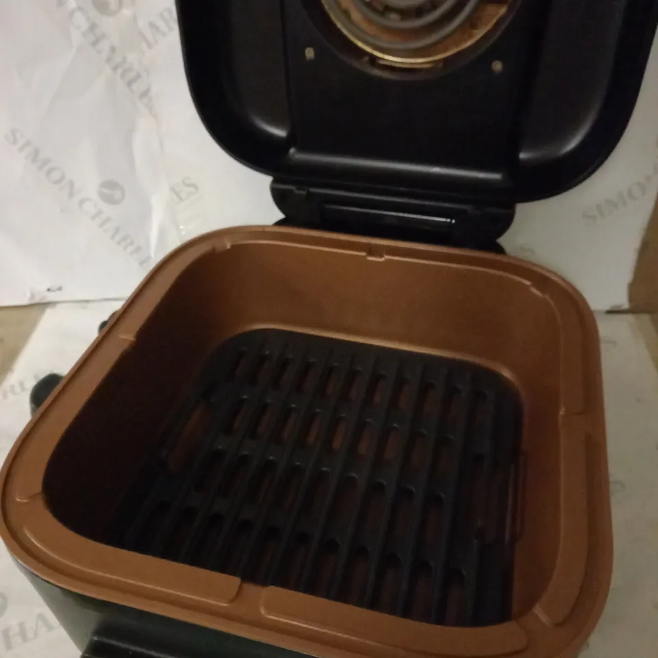 RUSSELL HOBBS SATISFRY AIR AND GRILL MULTICOOKER 5.5L