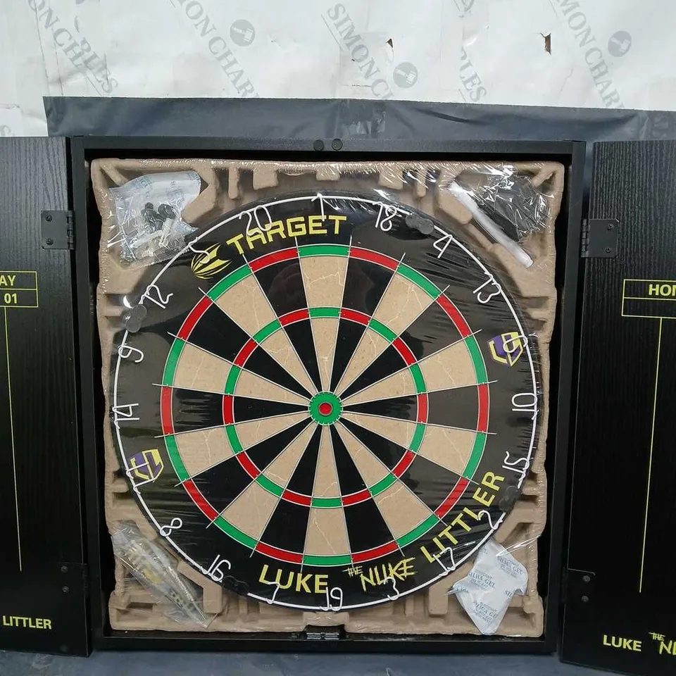 LUKE THE NUKE SEALED DARTBOARD - COMES WITH OFFICIAL DARTS