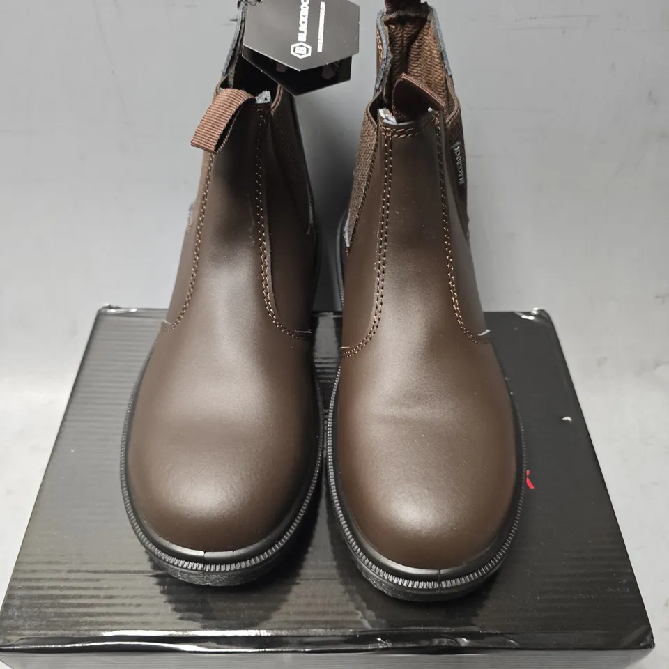 BOXED BLACKROCK DEALER BOOT SIZE 7