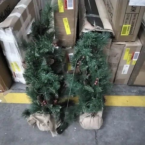 PAIR OF SMALL ARTIFICIAL CHRISTMAS TREES (2 ITEMS)
