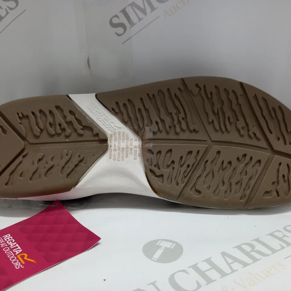 REGATTA LADY ROMA SANDALS SIZE 8