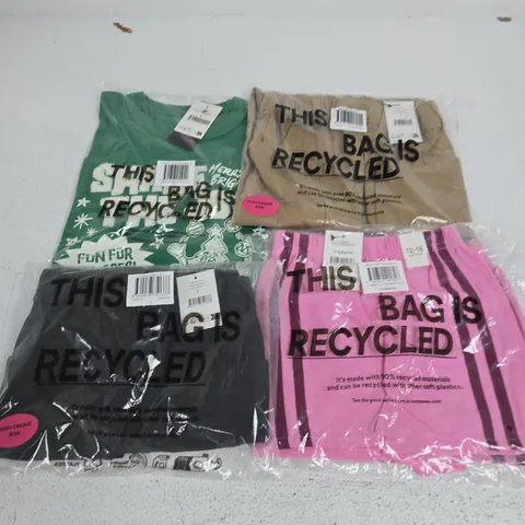 APPROXIMATELY 20 ASSORTED CLOTHING ITEMS IN VARIOUS SIZES, COLOURS & STYLES TO INCLUDE AVERY TEXTURED SHORTS, PATRICK PANEL PANTS, SHORT SLEEVE GRAPHIC PRINT TEE, ETC