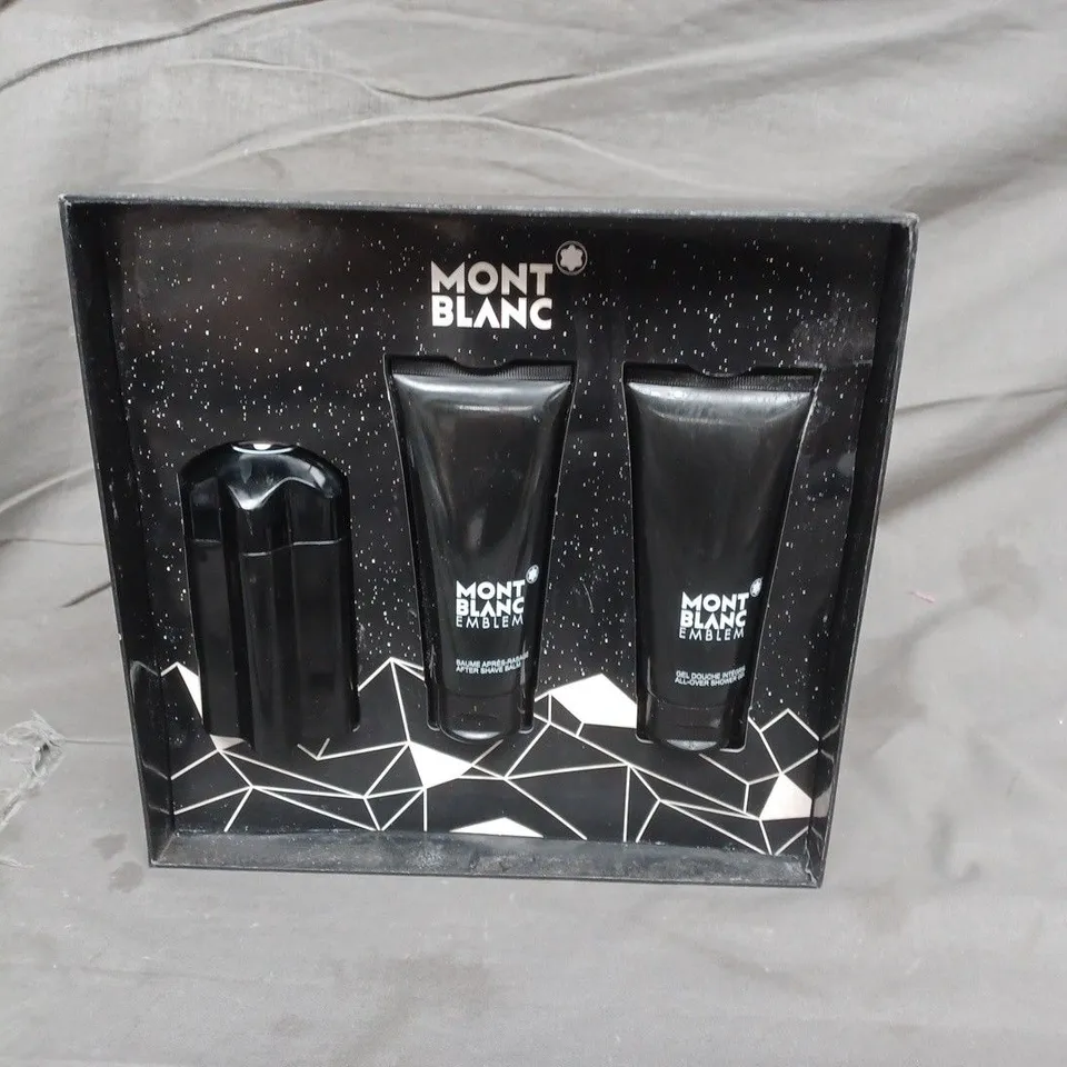 BOXED MONT BLANC EMBLEM GIFT SET