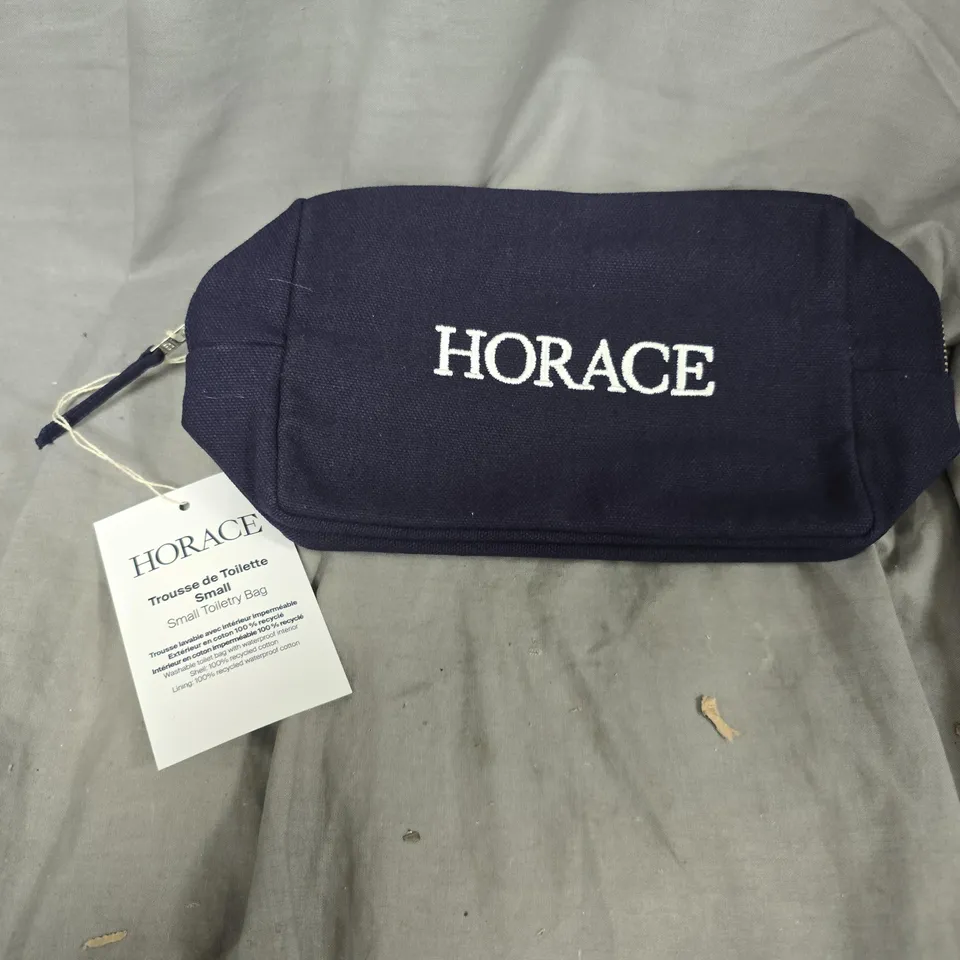 APPROXIMATELY 20 HORACE SMALL TOILETRY BAGS IN NAVY