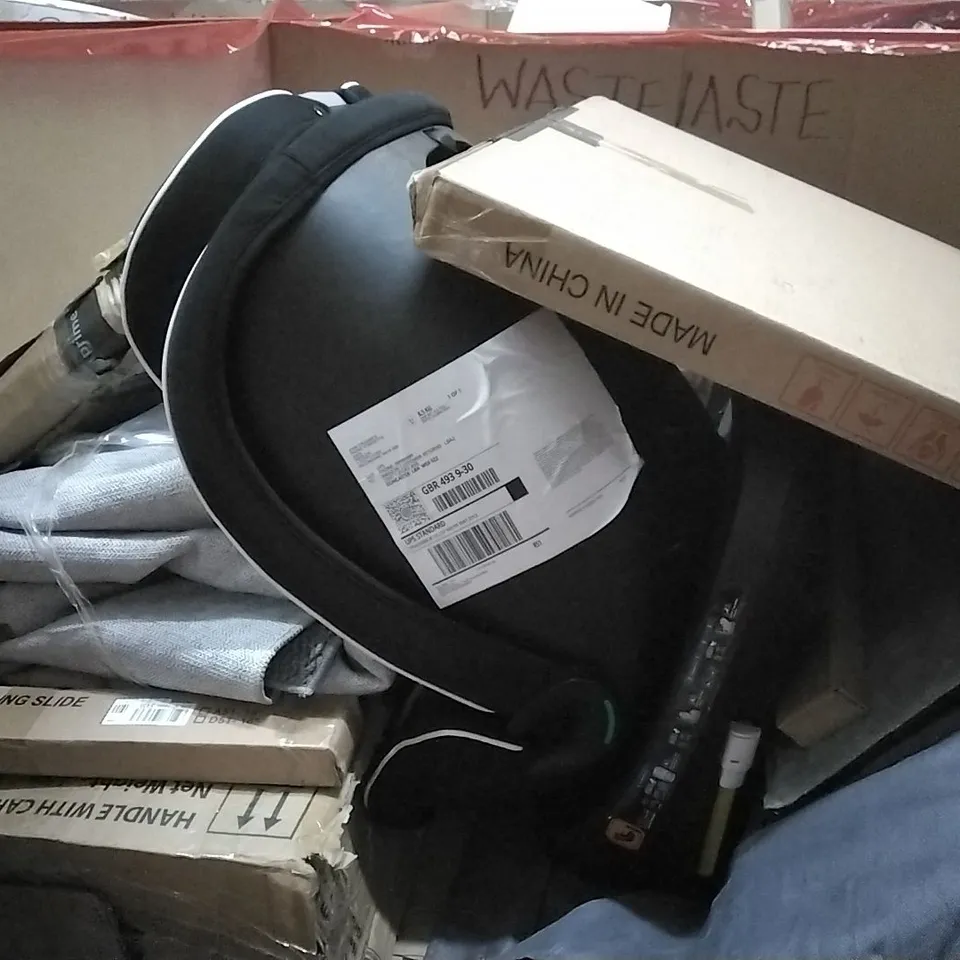 PALLET OF HOUSEHOLD ITEMS TO INCLUDE BOOSTER SEAT, MIRROR, BALL BEARING SLIDE, TRI-PROOF LIGHT,TOILET SEAT AND FRAME AND OTHER ASSORTED ITEMS....