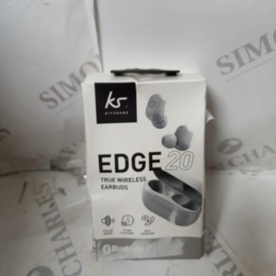 BOX OF APPROXIMETLY 32 KITSOUND EARPHONES 