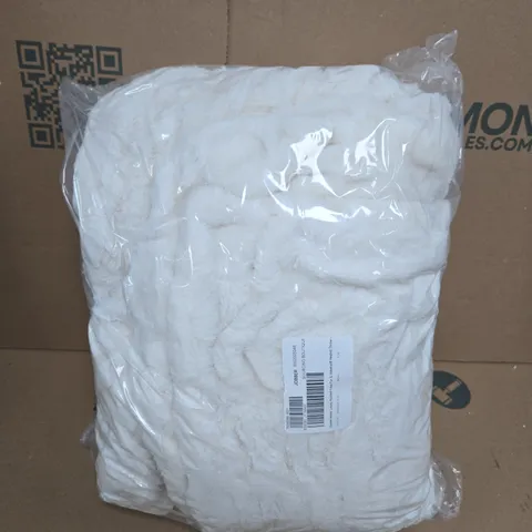 COZEE HOME LUXURY RUCHED FAUX FUR AND VELVET SOFT HEATED THROW