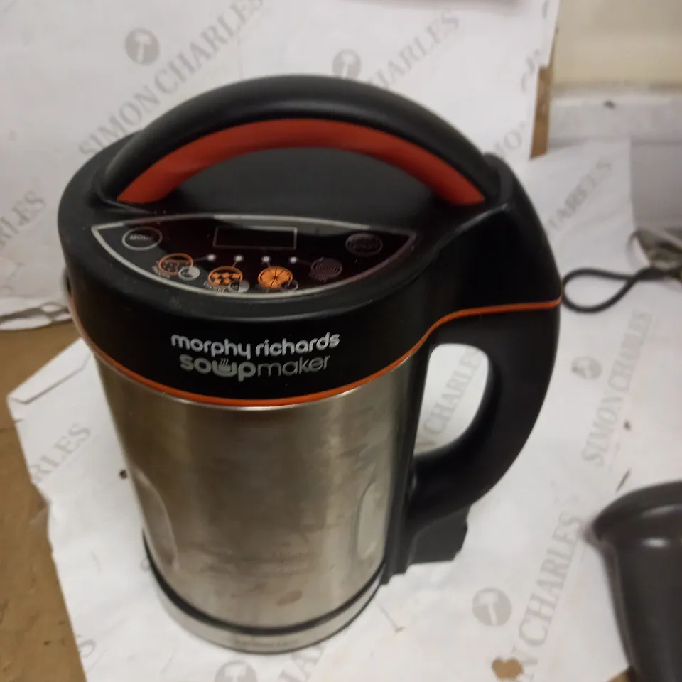 MORPHY RICHARDS SOUP MAKER 