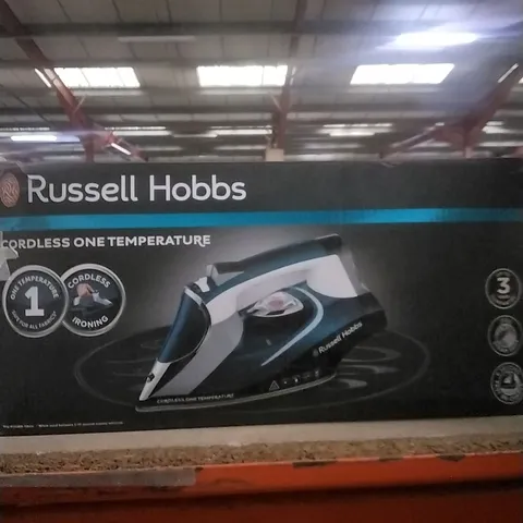 RUSSELL HOBBS CORDLESS IRON