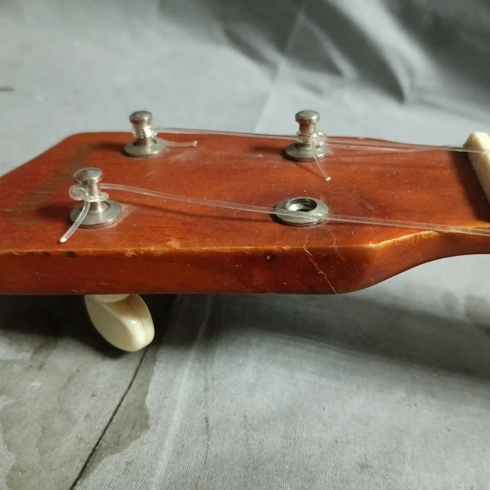 MARTIN SMITH UKULELE