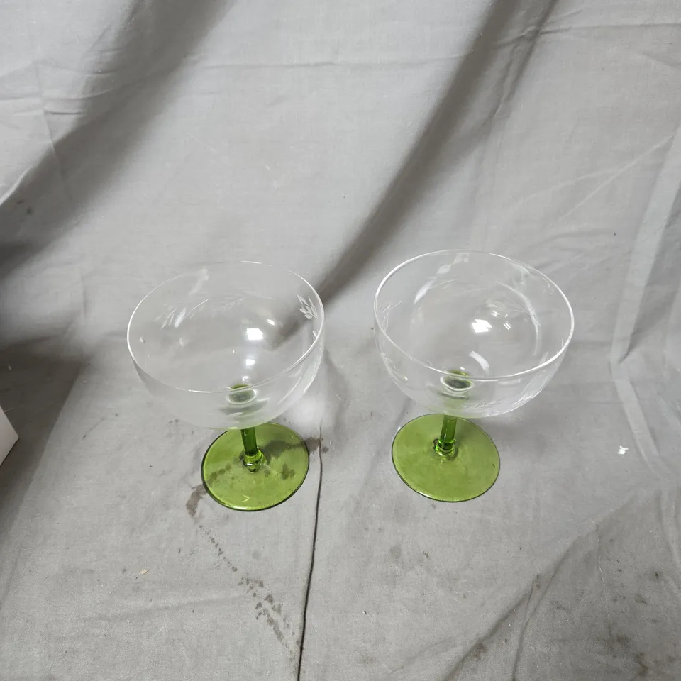 &K AMSTERDAM COUPE CHAMPAGNE GLASSES – SET OF 2, GREEN STEMS