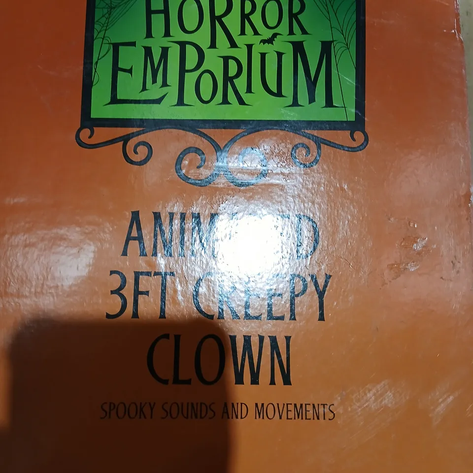HORROR EMPORIUM ANIMATED 3FT CREEPY CLOWN – SPOOKY SOUNDS & MOVEMENTS 