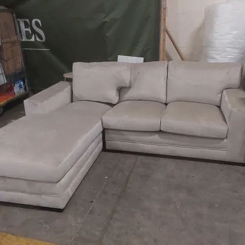 QUALITY DESIGNER VELVET UPHOLSTERED CORNER SOFA