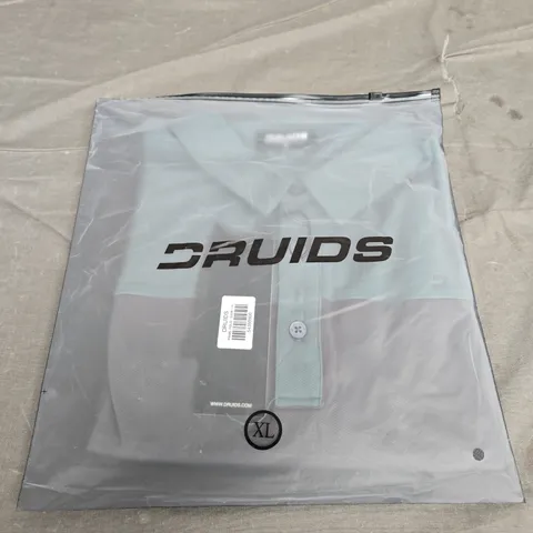 BAGGED DRUIDS PANEL POLO - SIZE XL - SAGE